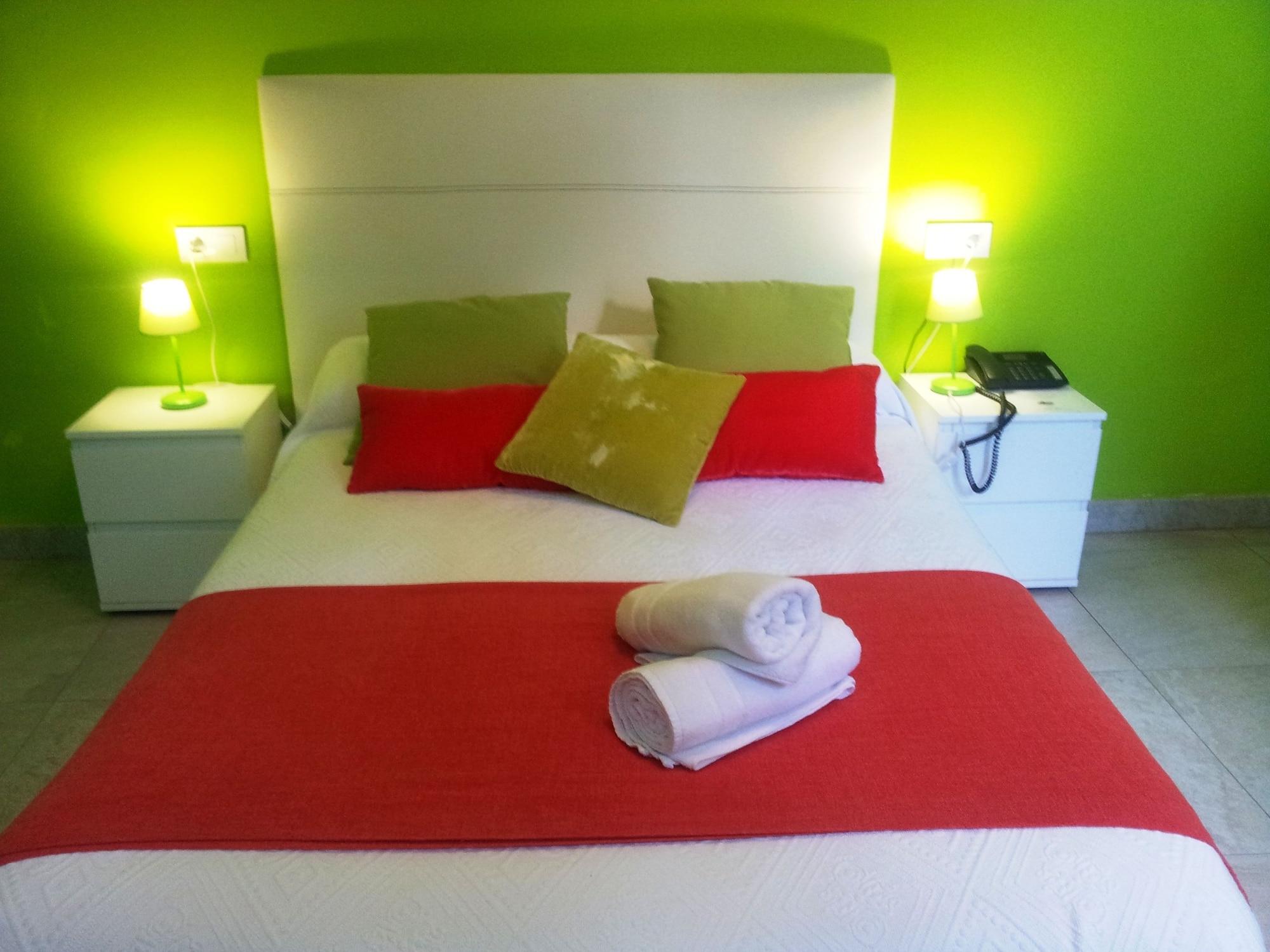 Hotel Nest Style Granada Esterno foto