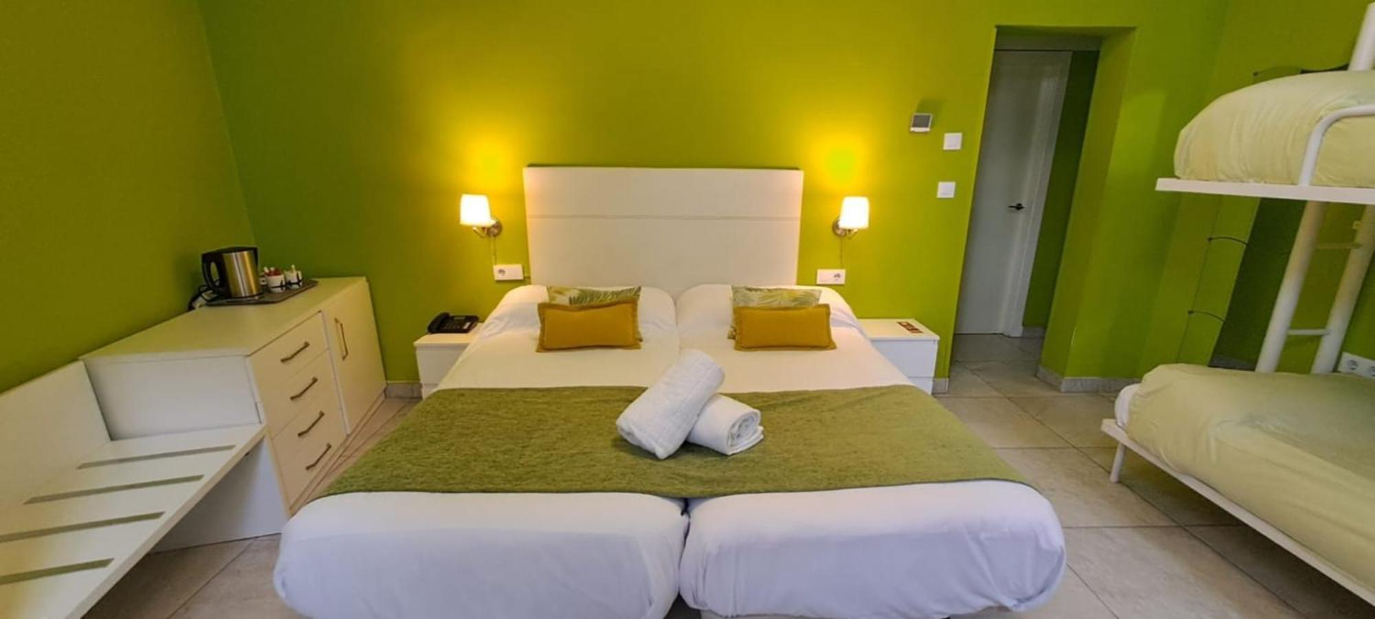 Hotel Nest Style Granada Esterno foto