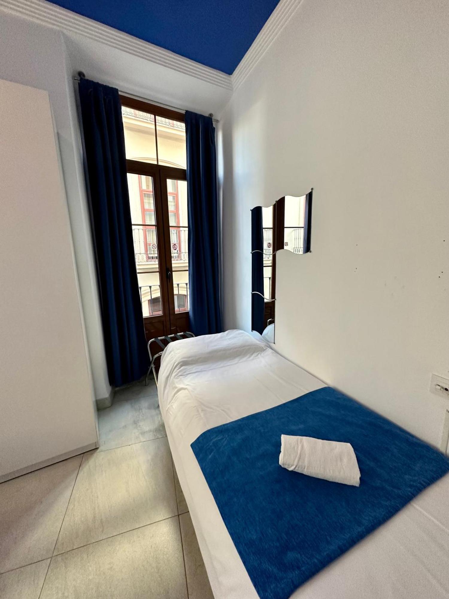 Hotel Nest Style Granada Esterno foto